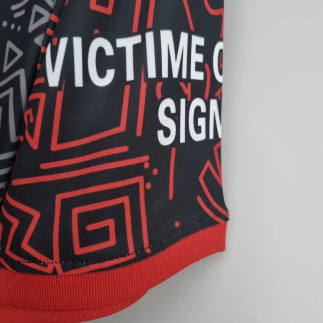 PSG 22-23 T シャツ、特別反人種差別エディション