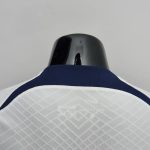 PSG 22-23 Tシャツ、白トレーニング（選手バージョン）